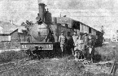 Tacot en gare de Damerey